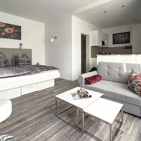 Ulmen Krone * Leipzig