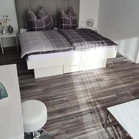 Ulmen Krone Apartment *