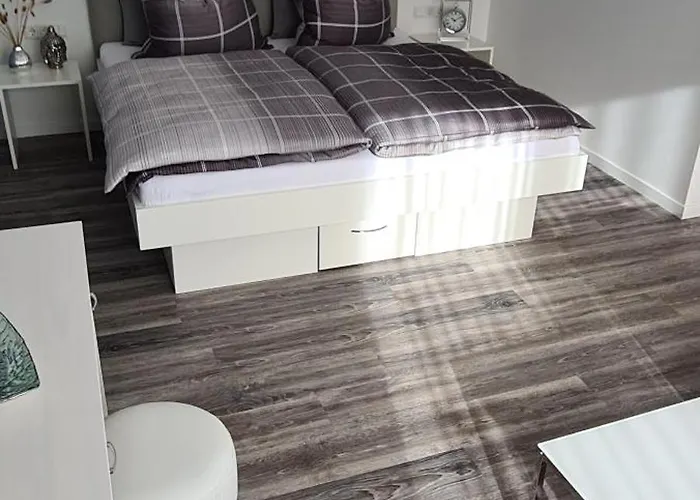 Ulmen Krone Апартаменты *